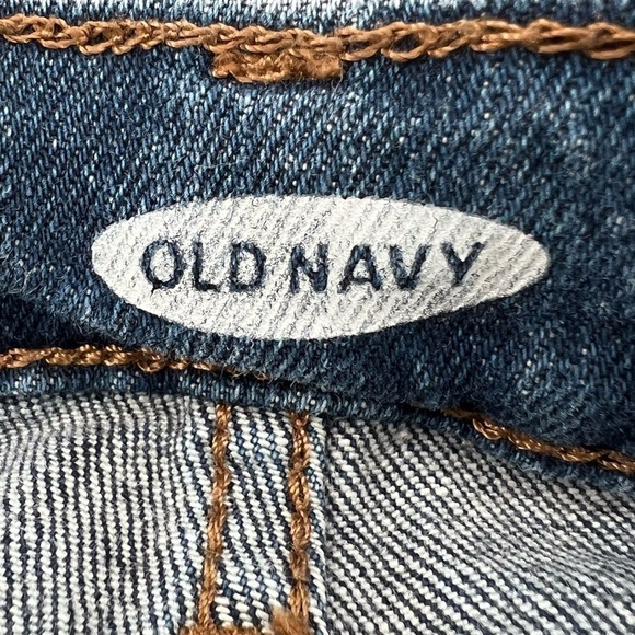 Old Navy Relax Cut Off Bermuda Jean Shorts Size 24 Women’s - Picture 2 of 6